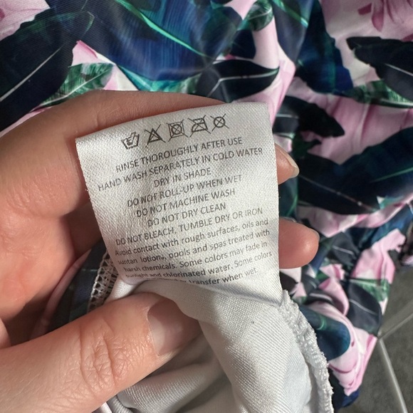 Tame the Sun 2-Piece Bundle Long Sleeve One-Piece Swimsuits Size 12 UPF 50 - Picture 12 of 15